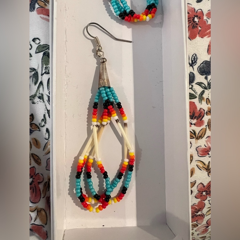 Handmade earrings - Picture 2 of 3